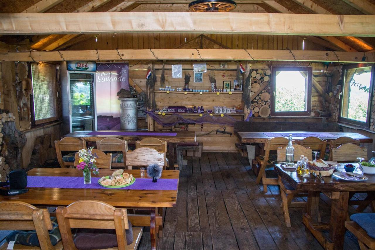 Lavanda Farm Apartmani Rakovica Buitenkant foto
