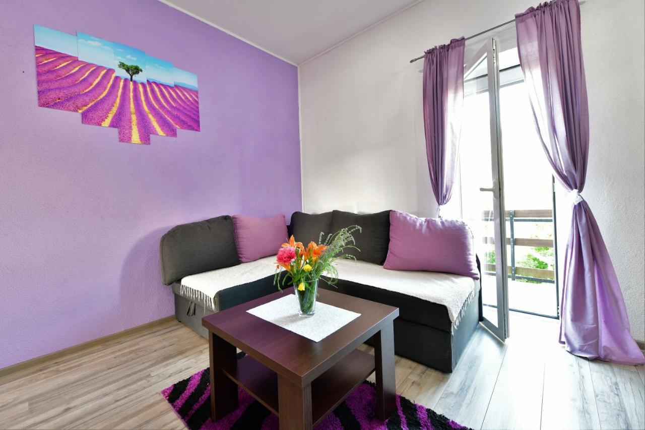 Lavanda Farm Apartmani Rakovica Buitenkant foto