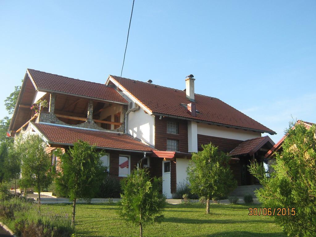 Lavanda Farm Apartmani Rakovica Buitenkant foto