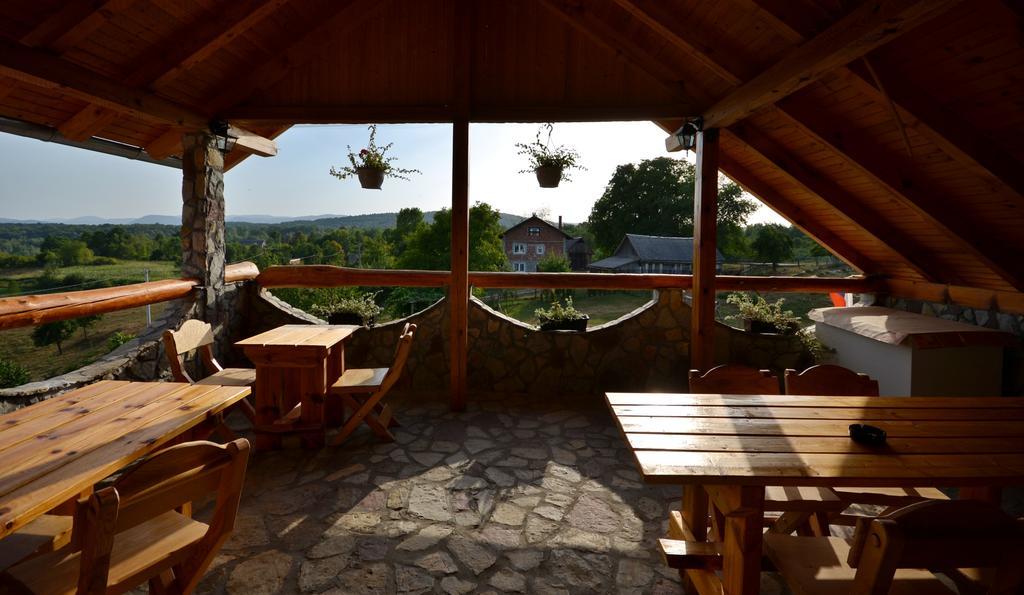 Lavanda Farm Apartmani Rakovica Kamer foto